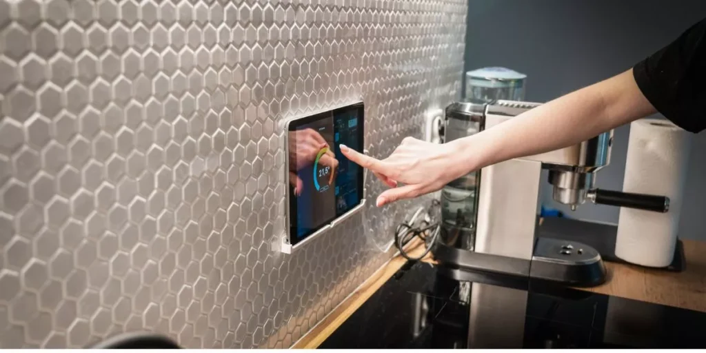 Smart Kitchen Solutions for Busy Modern Homes